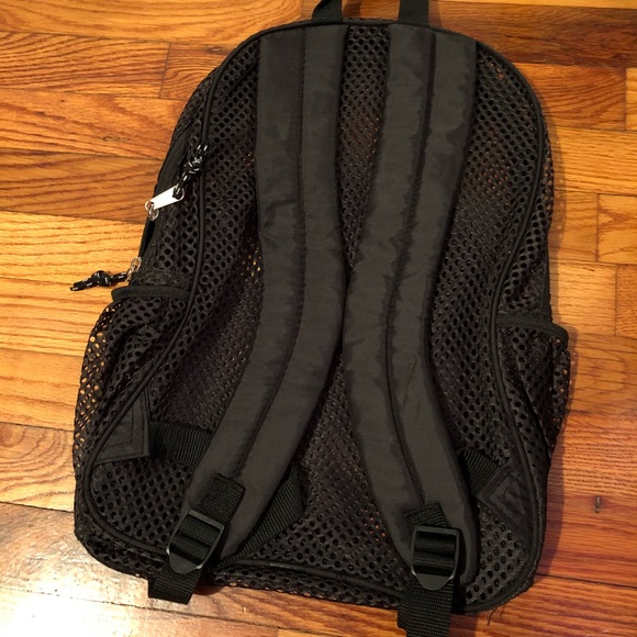 Backpack - Picture 3 of 4